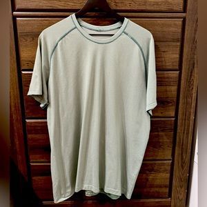 Men’s Lululemon Green Metal Gent Tech Tshirt